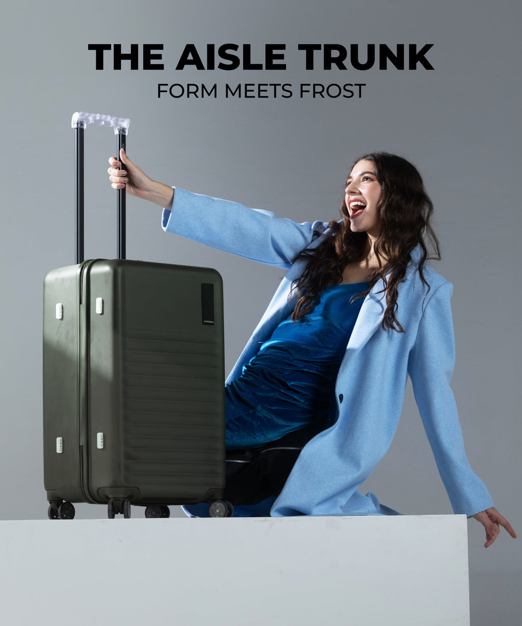 Aisle Trunk - Check-in