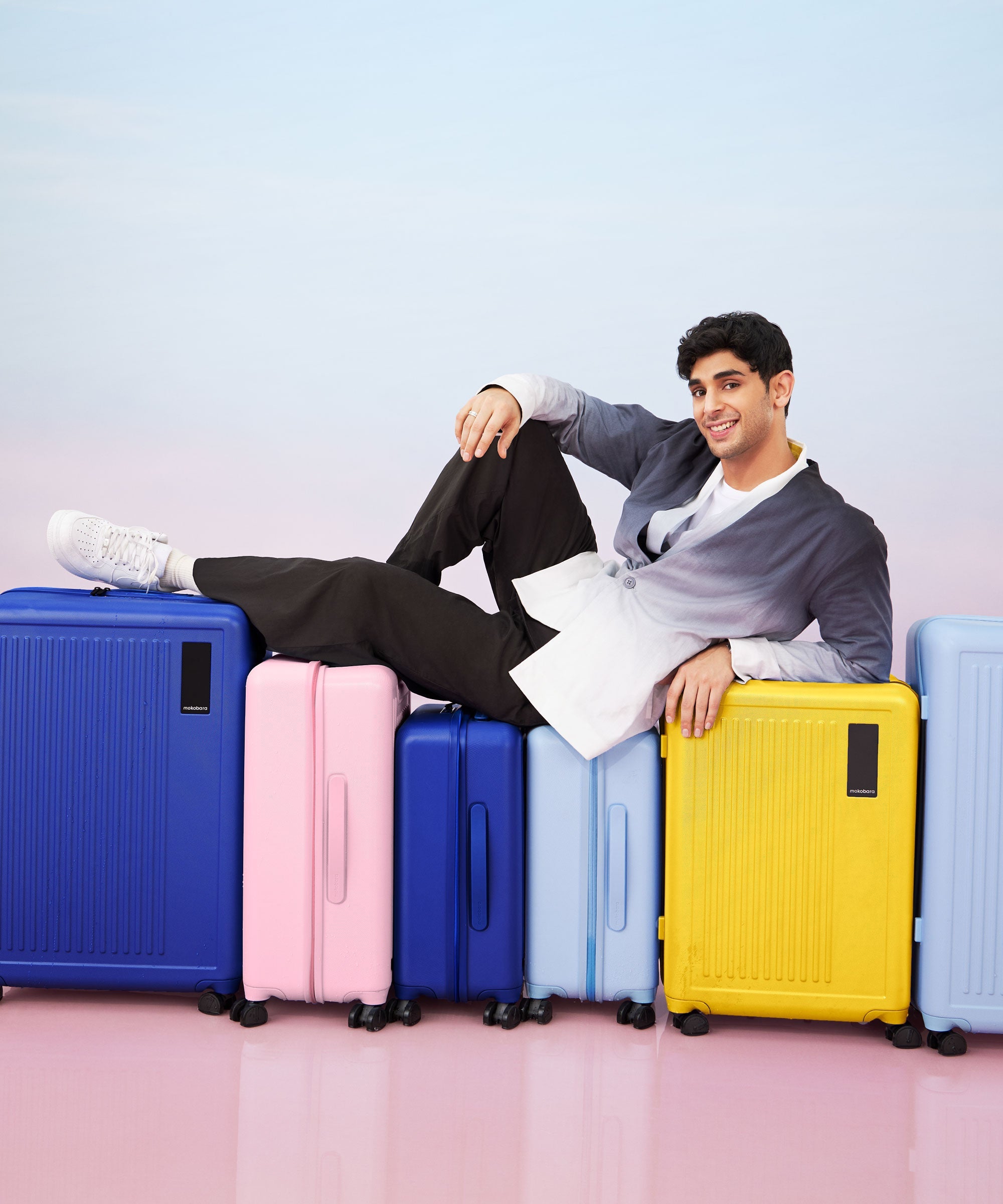 Transit Luggage - Check-in Large